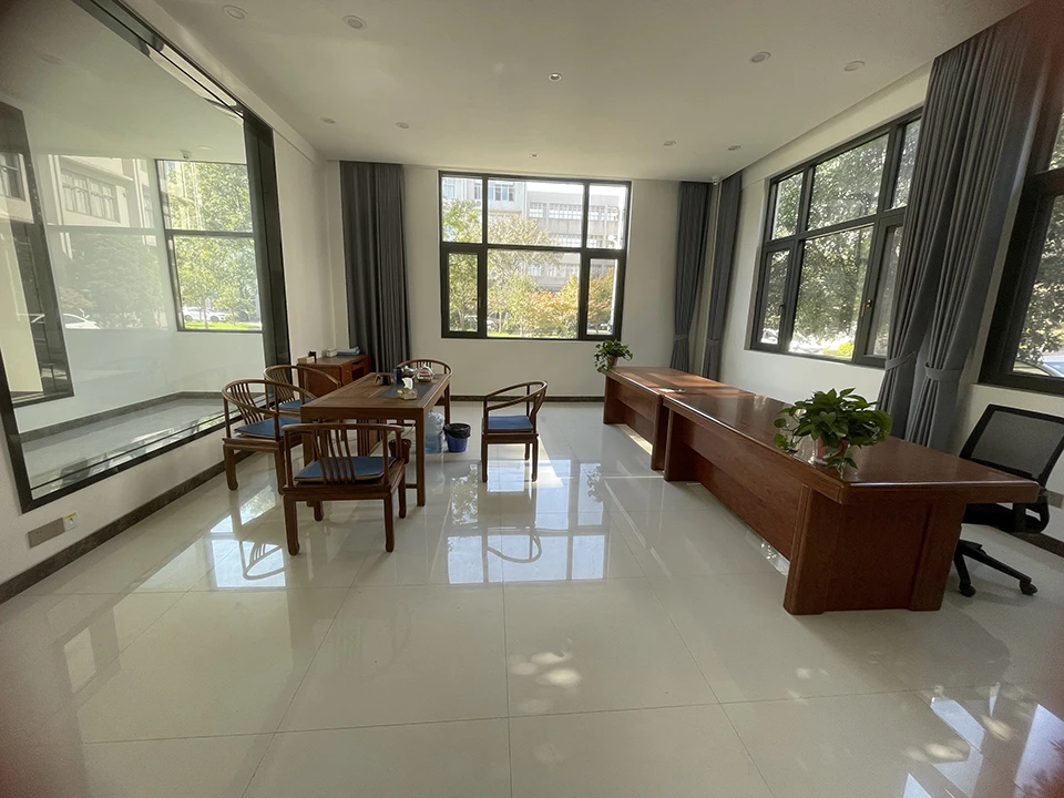 reception room 2